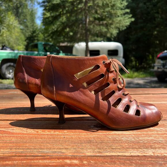 Stuart Weitzman Vintage Lace-Up Peep Toe Booties 8.5 Cognac Brown Leather Heels - Picture 11 of 16